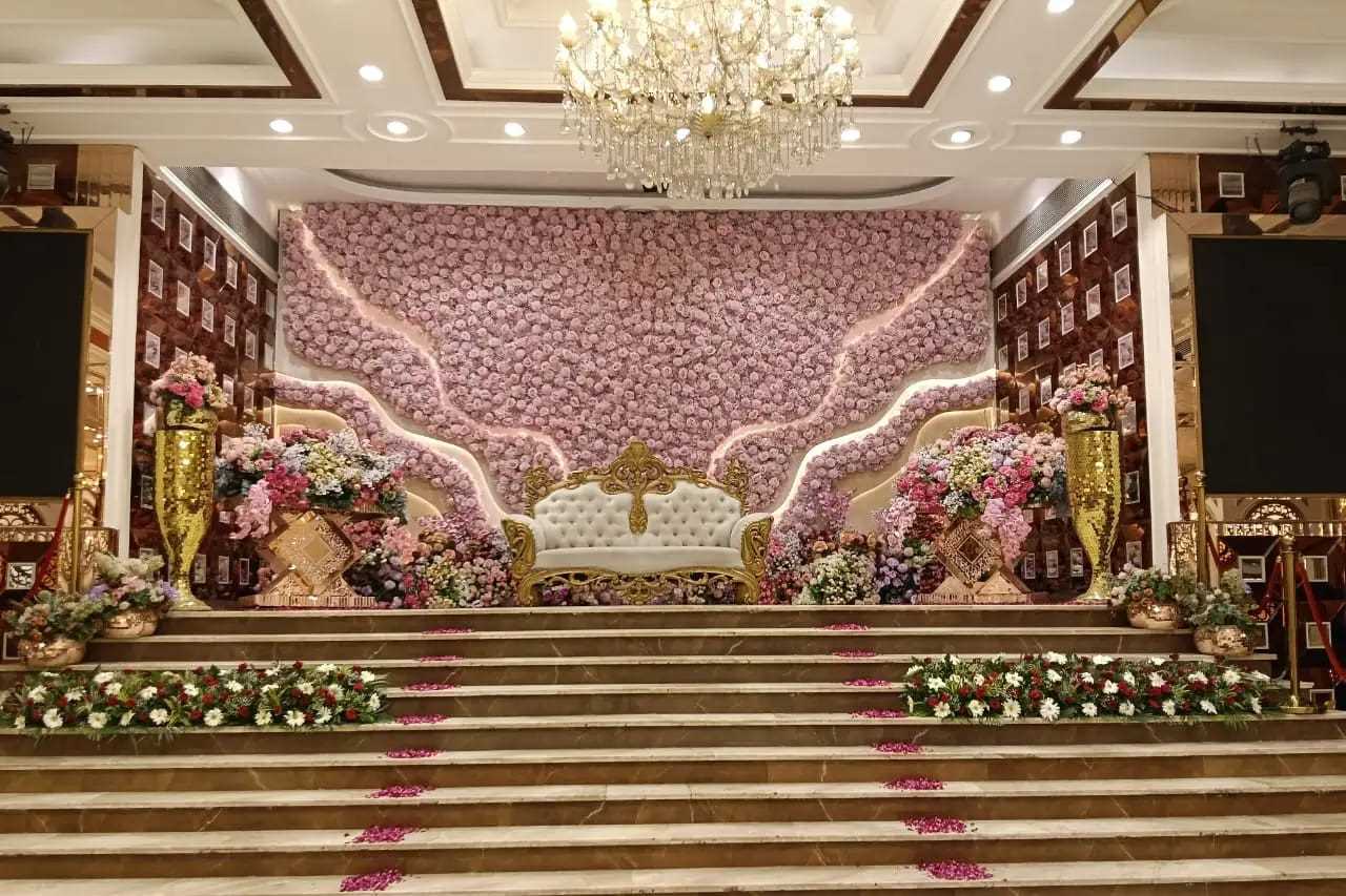 The Gracious Banquets